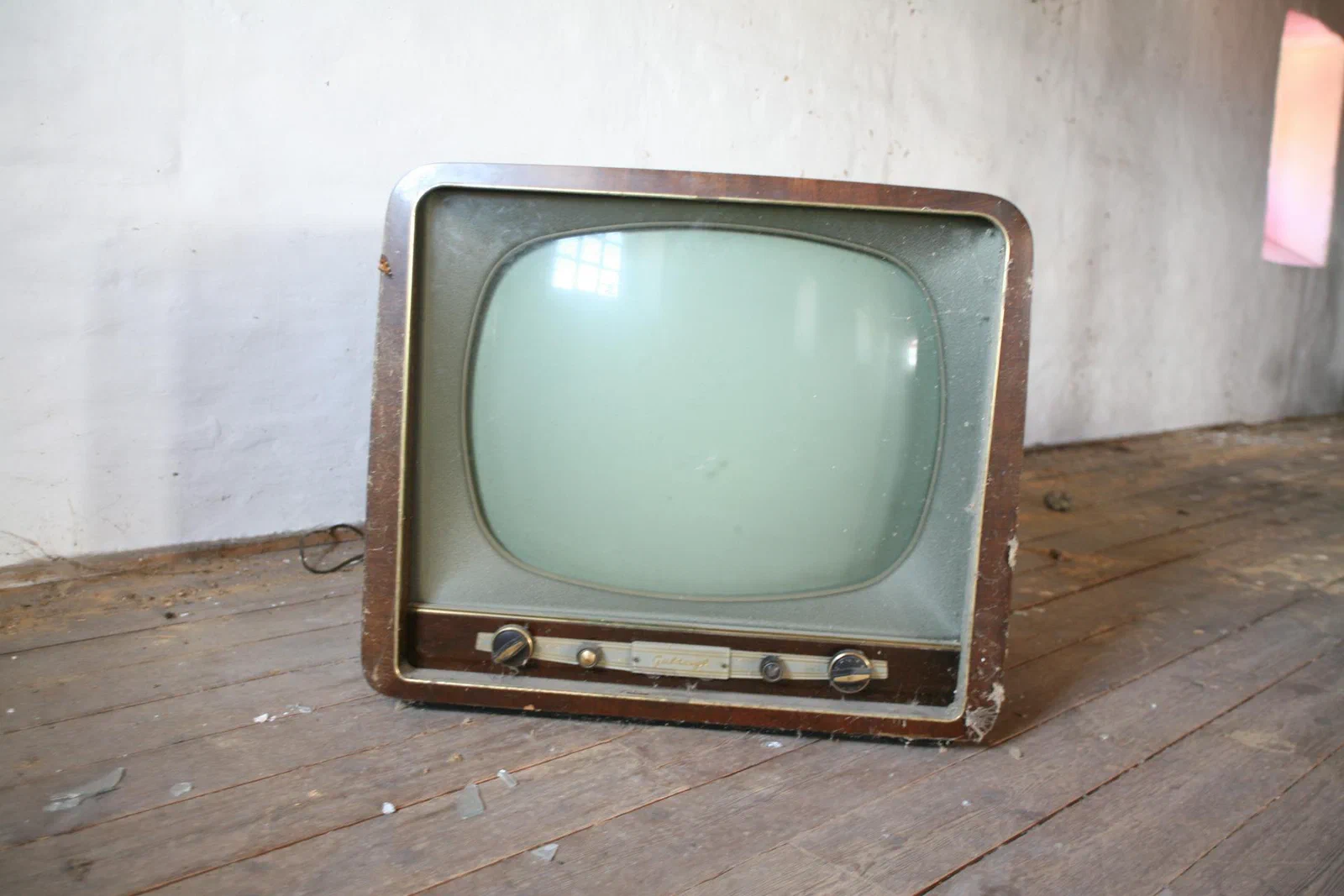 Samsung Smart TV Outage: Critical IoT Security Lessons for Businesses